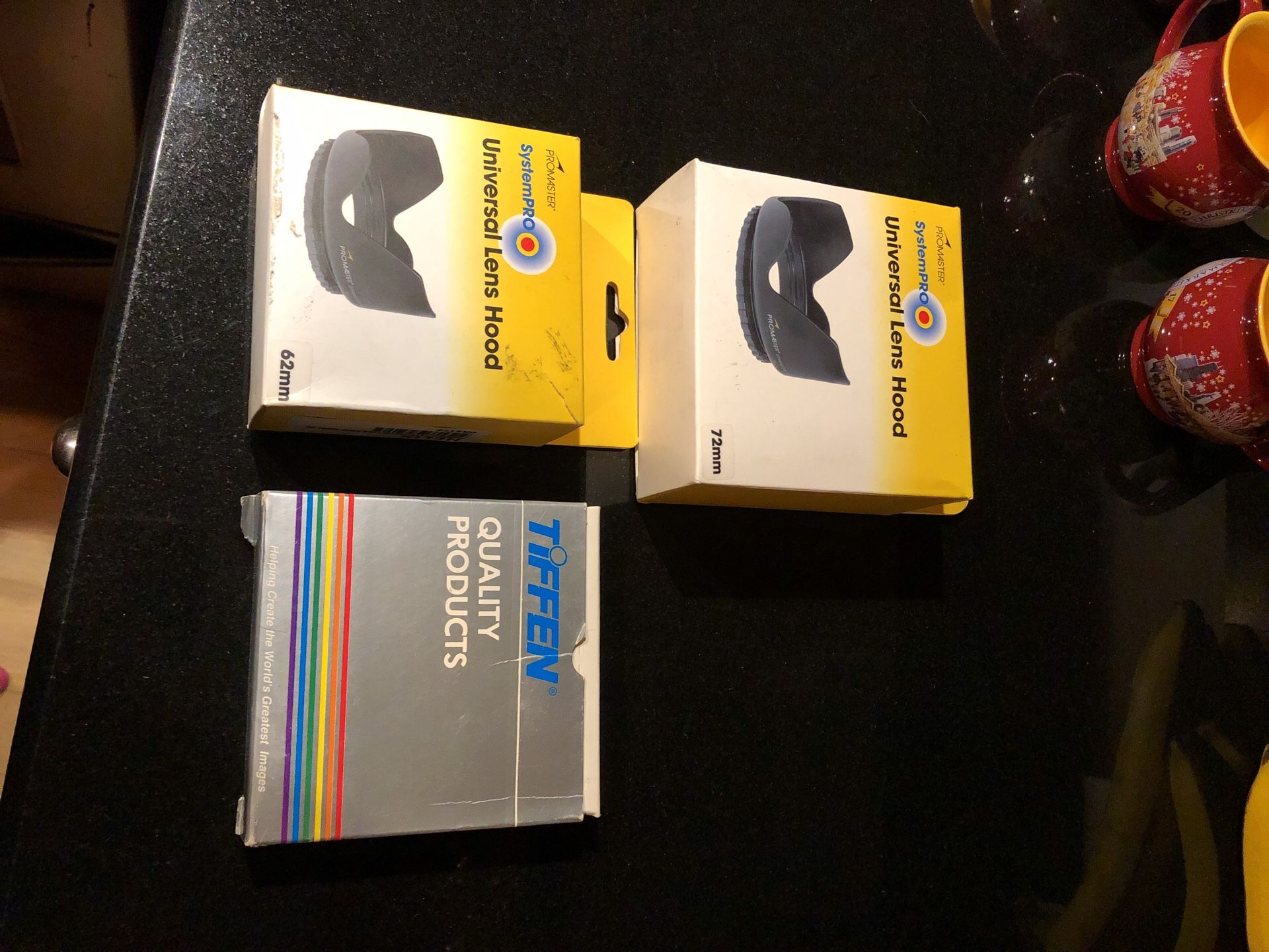 Lens hood and adaptor ring