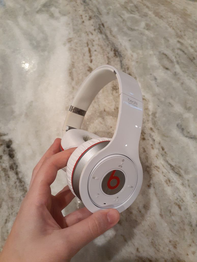 Beats Wireless On-Ear Headphones - White