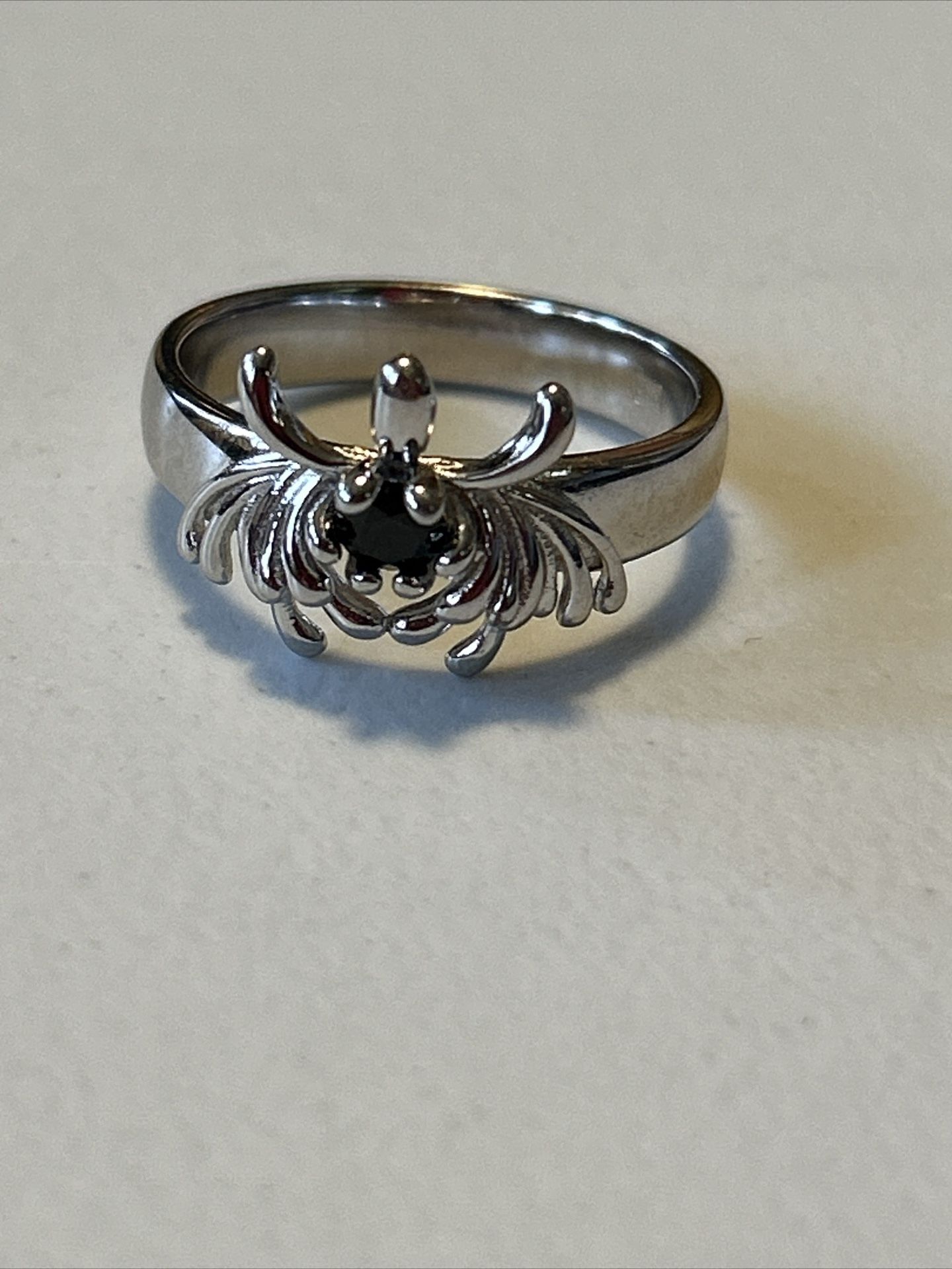 Beautiful Sterling Silver Bee Ring Sz9.5