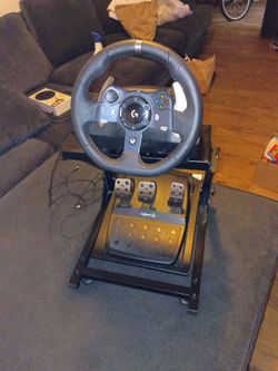 Logitech G920 Driving Force Racing Wheel for Xbox One