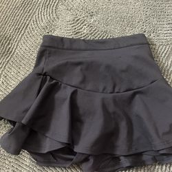 black ruffled skirt