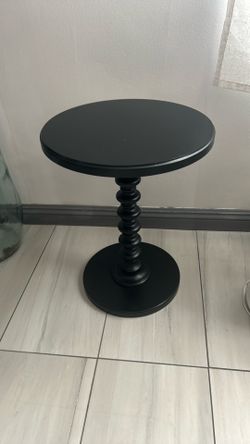 Black side table
