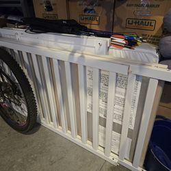 White Baby Crib W Mattress