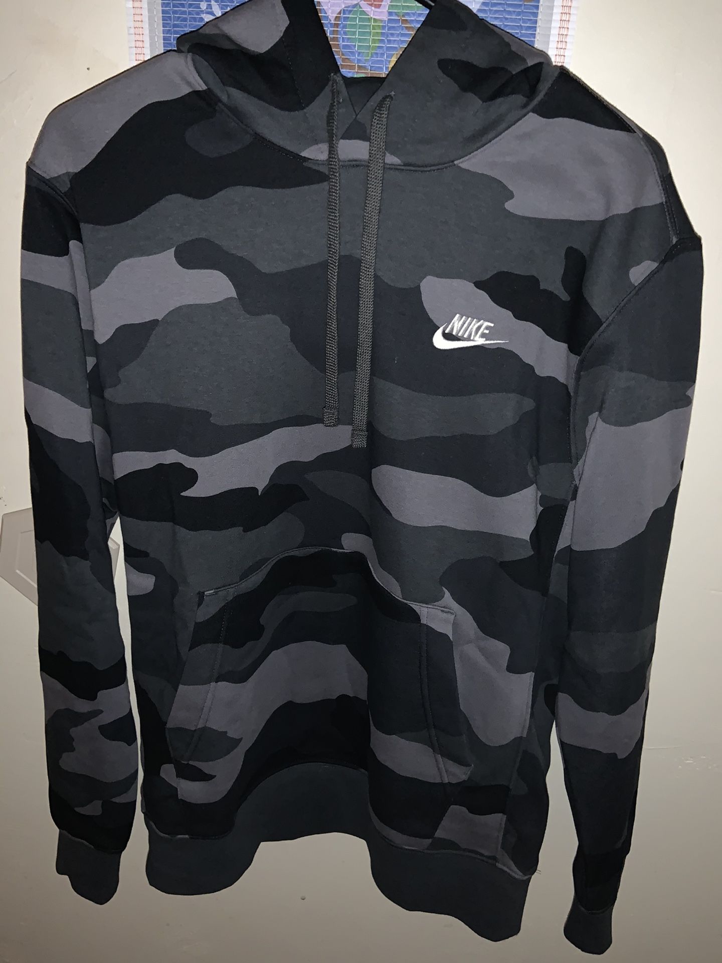 Nike hoodie Small