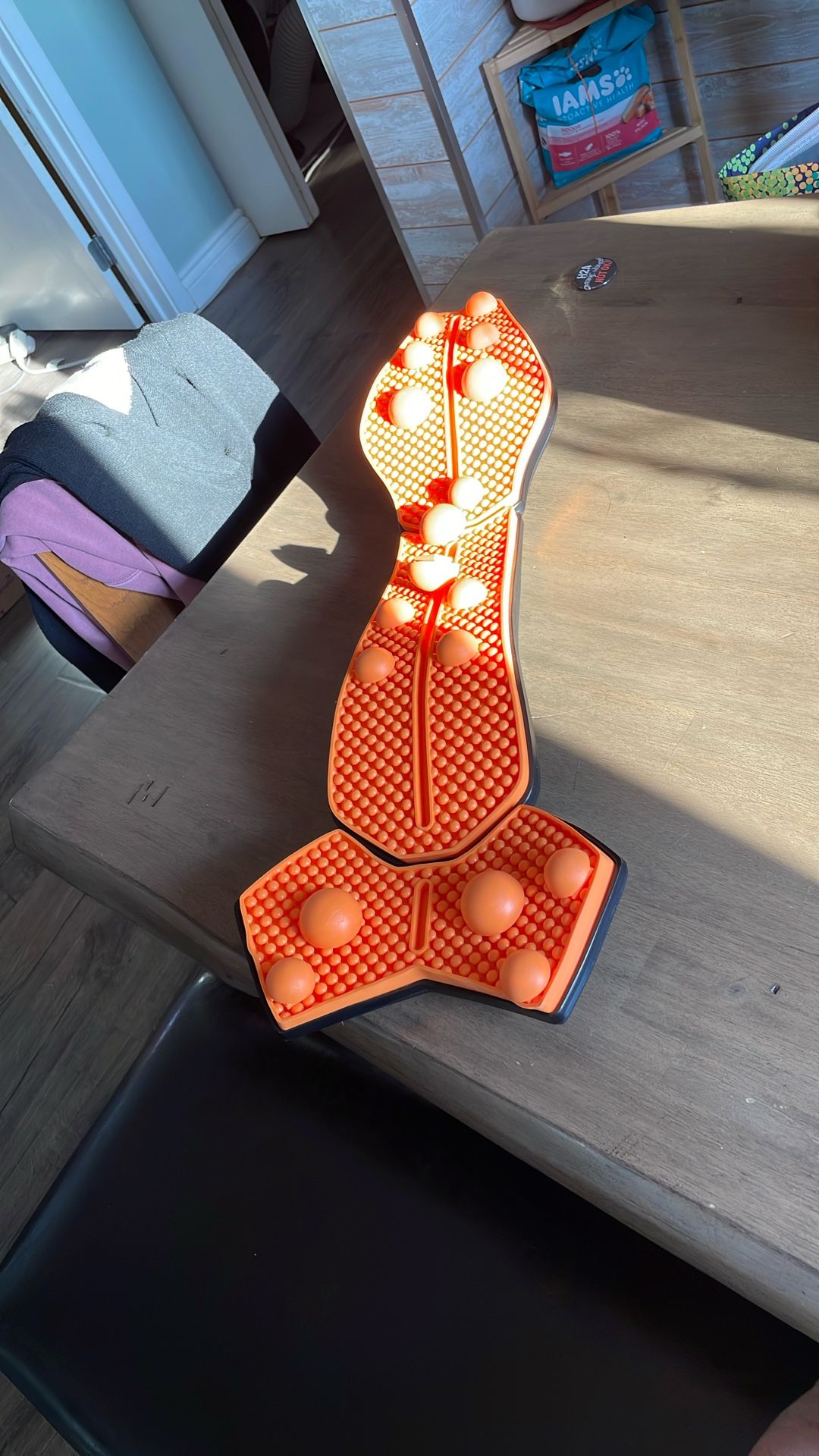 Rocker, Back Relief Alien Construct