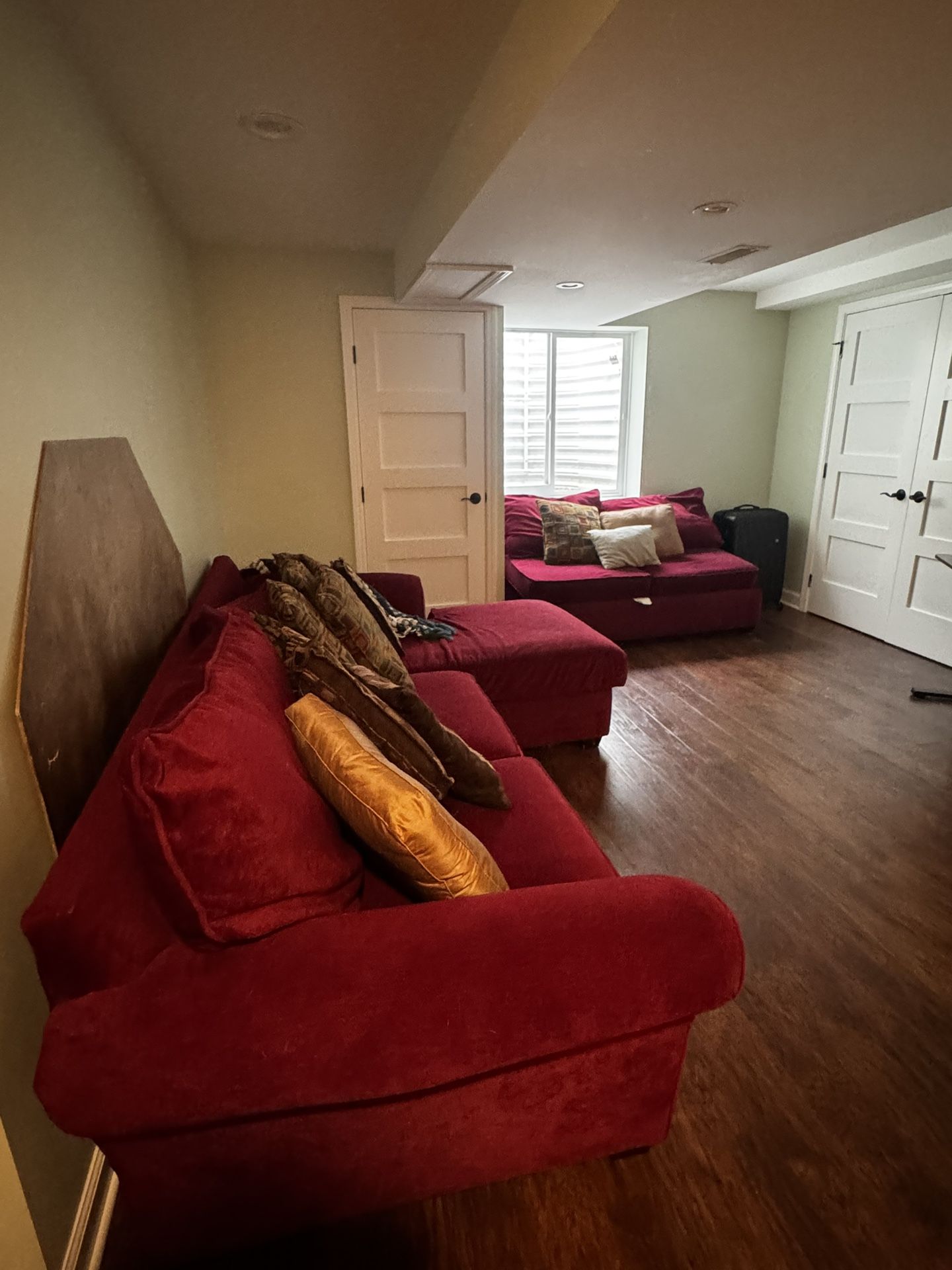Awesome, beautiful sectional couch