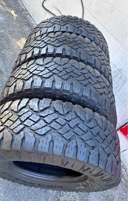 275 65 18 Goodyear I'm selling this set of tires with 80% life left on all 4