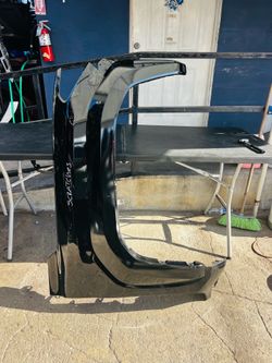 Toyota Tacoma 2024-2026 right passenger side fender Oem