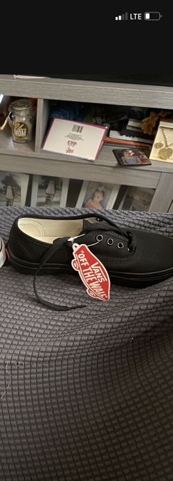 Brand New Pair Vans 