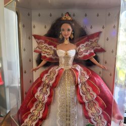 1997 SPECIAL EDITION GREEN EYES HOLIDAY BARBIE