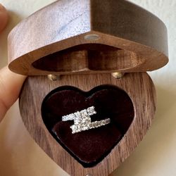 ✨ Engagement Ring + Enhancer Set – Round Brilliant – White Gold – Paid $5,000