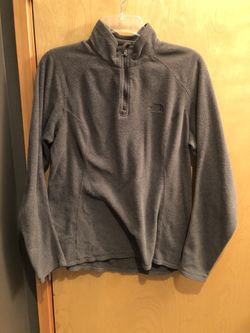 Women’s medium fleece North Face (grey)