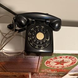 Vintage Rotary Phone 
