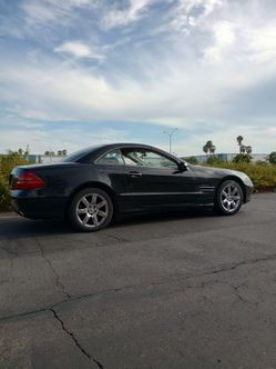 2004 Mercedes-Benz SL-Class