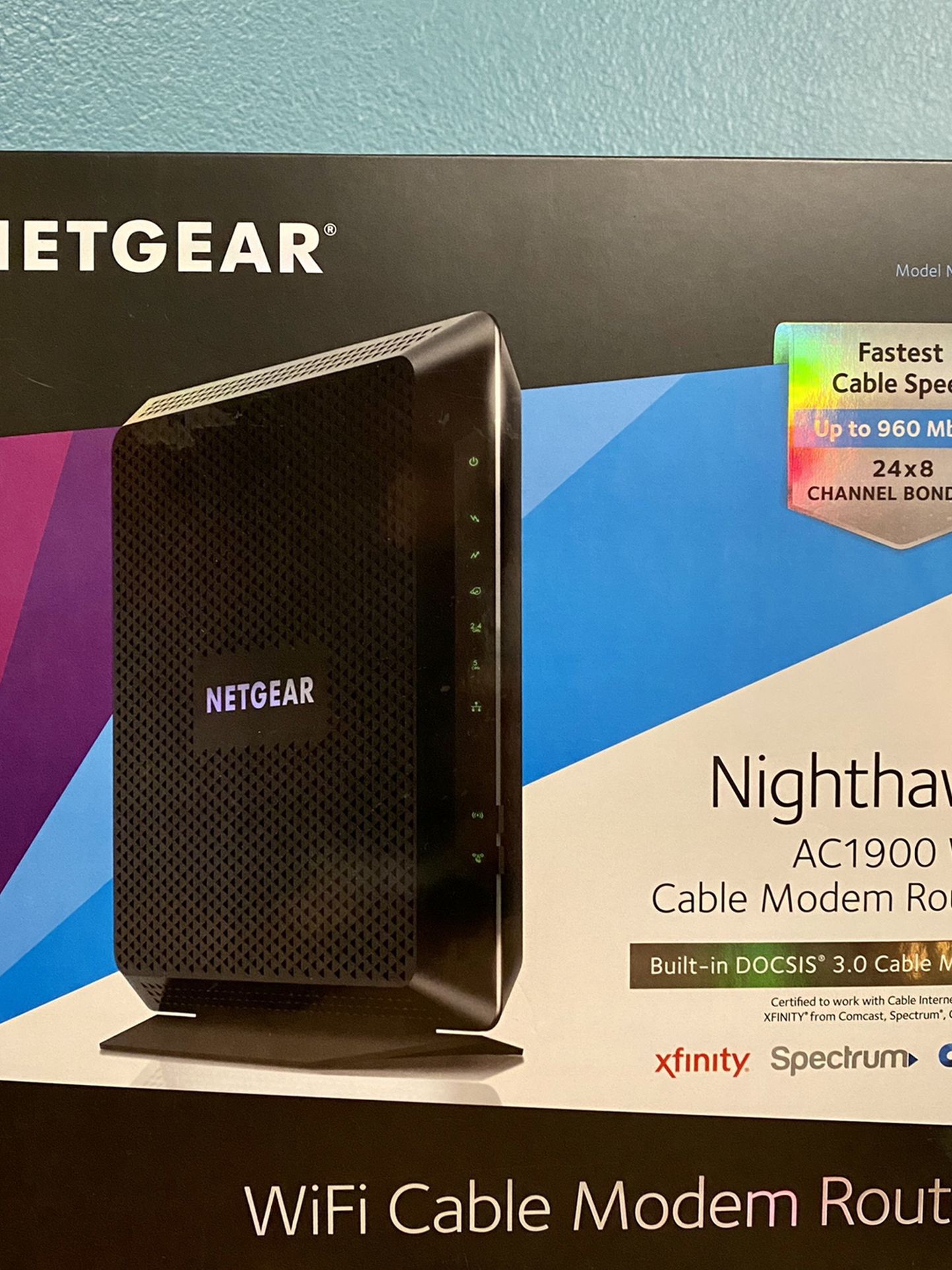 Netgear Nighthawk AC1900 WiFi Cable Modem Router