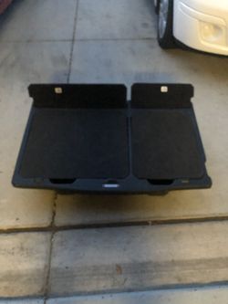 2012 versa hatchback trunk storage