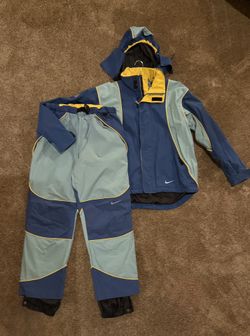 ❄️ Nike ACG Snowsuit ❄️