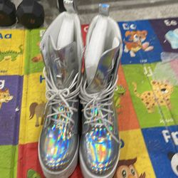 Killstar iridescent high platform boots