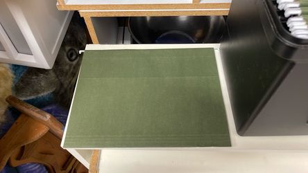 Hanging files
