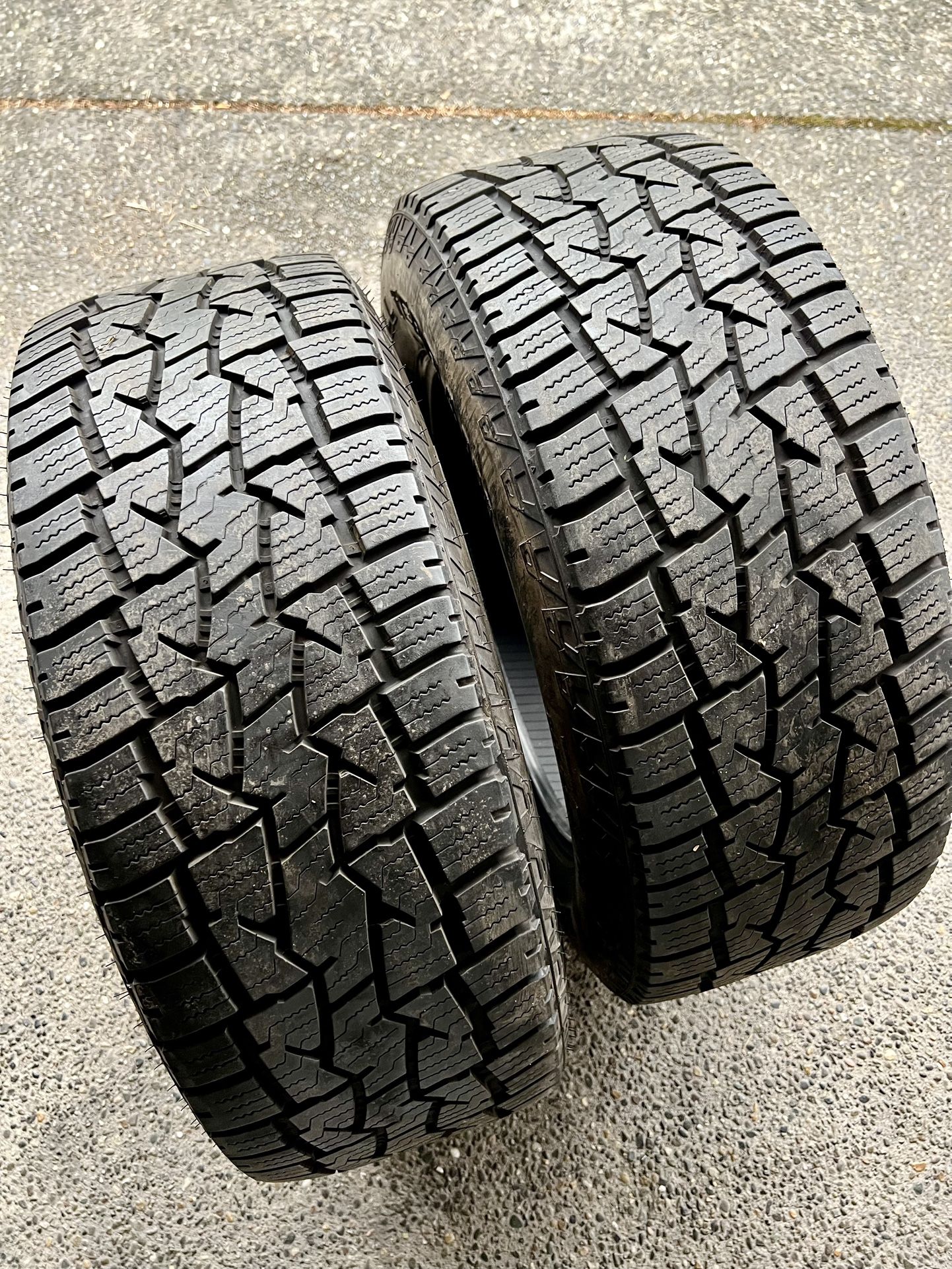 265/60R18 PAIR AT tires