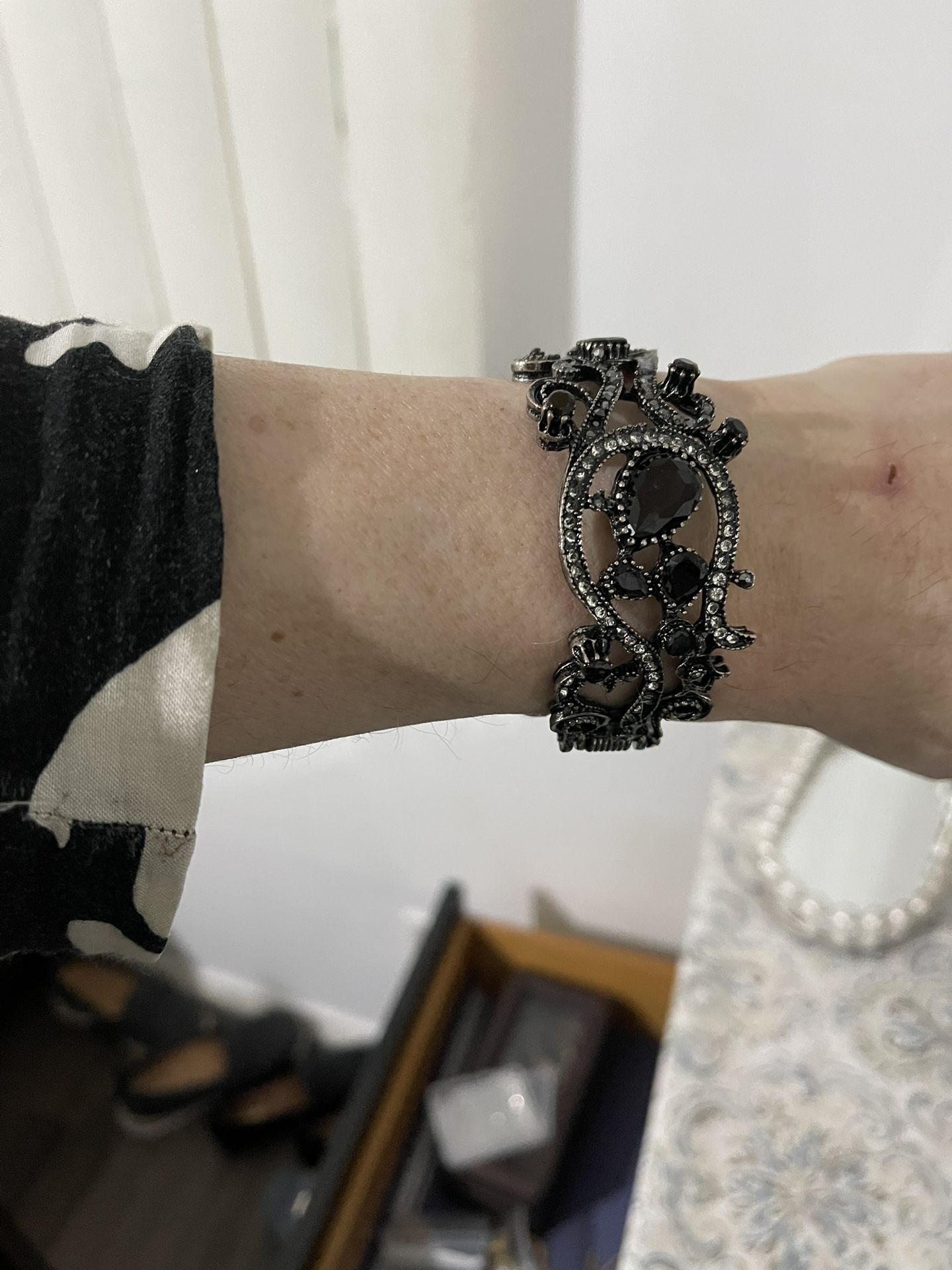 Black Turkish Braslet Brand New Pick Up Raseda And Vanowen 