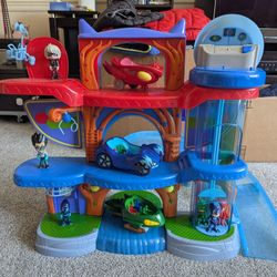 Pj Masks Deluxe Headquarters w/ Loads Of Extras