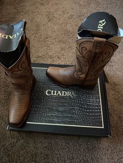 Boot Cuadra