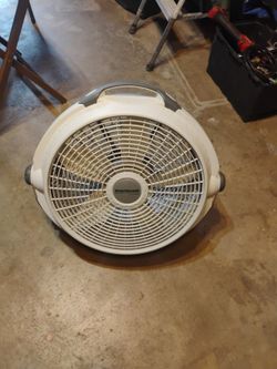 Fan (Abanico)