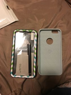 2 iPhone 6 Plus cases