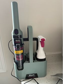 Shark StainForce Cordless Spot Cleaner (perfect condition, in original box)