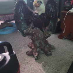 Bald Eagle Glass Table $250 Pickup In Oakdale 
