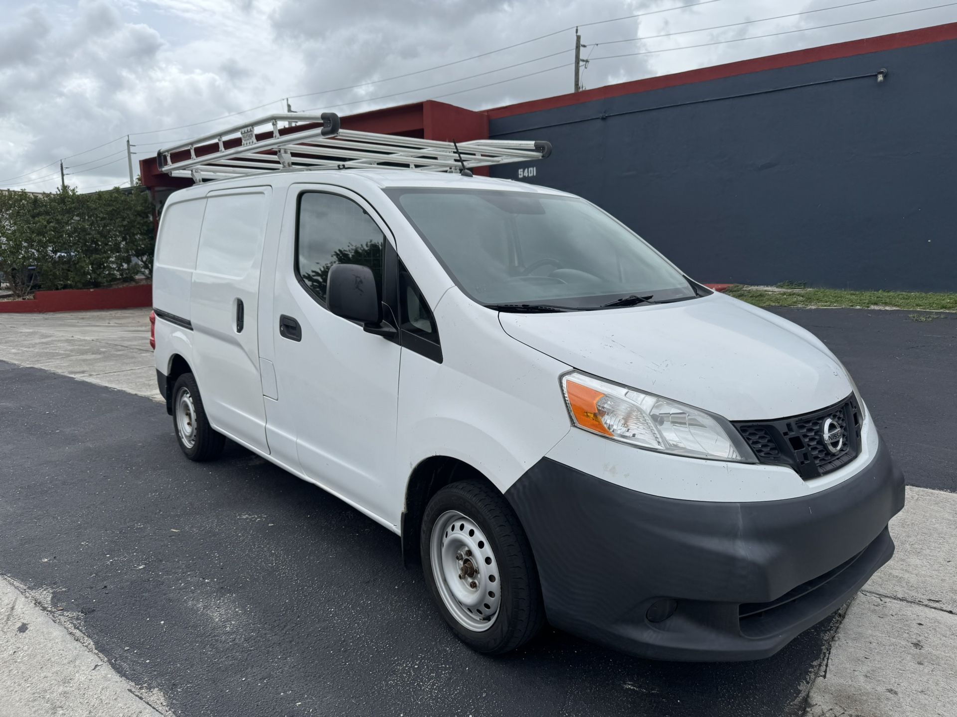 2017 Nissan NV 200
