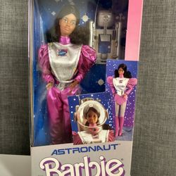 Vintage 1986 Astronaut Barbie