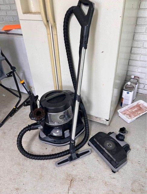 Rainbow-Vacuum-Cleaner