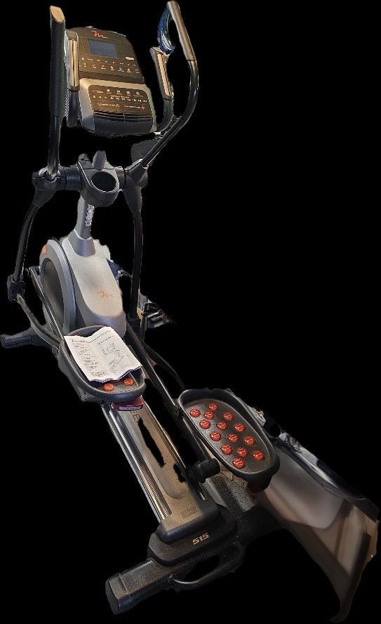 Elliptical - Freemotion 515
