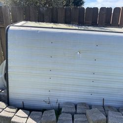 1990 Nissan Pickup Canopy