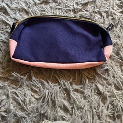 Brand New Still had the tag on.