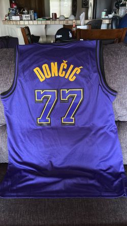 LA Lakers Doncic Jersey