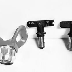 Graco Tips with Reversible TipGard