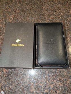 Cohiba Padded Black Faux Leather Cigar Humidor Cedar Case 4 Cigars, Cutter/Torch