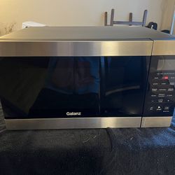 Galanz- Stainless Steel Electric Microwave Oven! 