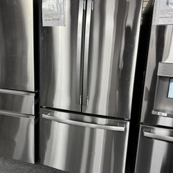 GE Refrigerator. 🚚WE DELIVER🚚