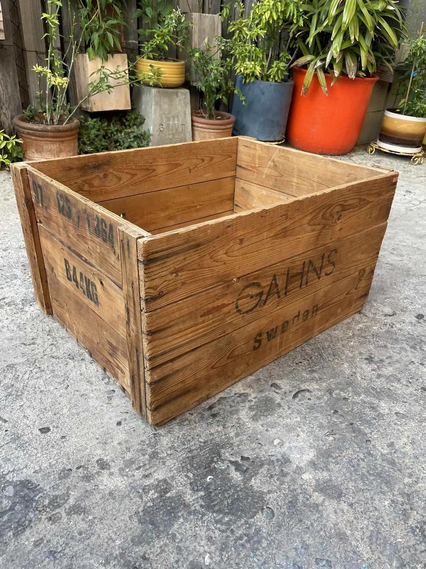 Vintage GAHNS Rustic Crate / Box Farmhouse