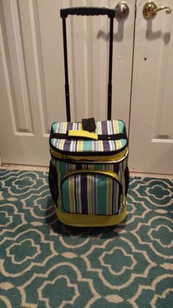 Rolling Cooler Bag