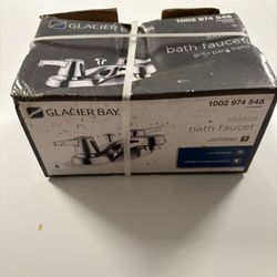 GLACIER BAY ARAGON BATH FAUCET CHROME 1002 974 548 4'' CENTERSET New In Box.