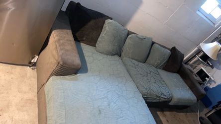 Sectional couch