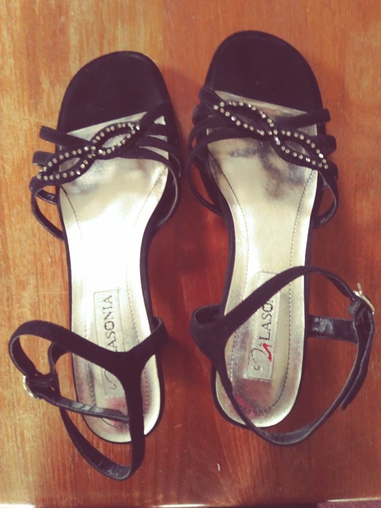 Lasonia dress shoes 6 1/2
