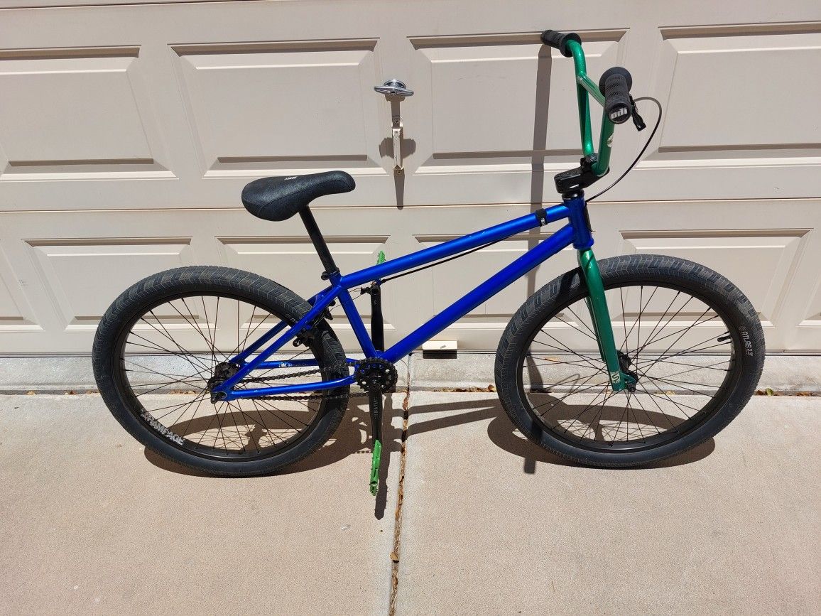 DK Cygnus 24" BMX - Stolen Brand Saint Upgrades - Ready to Ride!