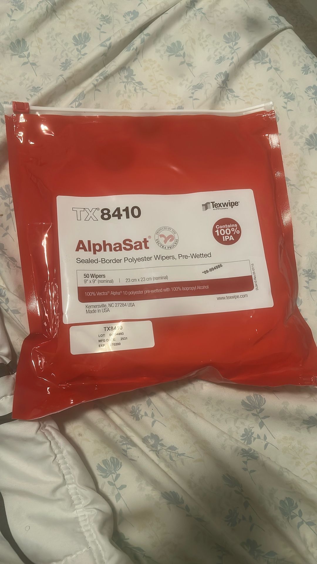 Alphasat Sealed-Border Polyester Wipers