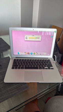 $180 obo MacBook Air  13”  120gb 2013